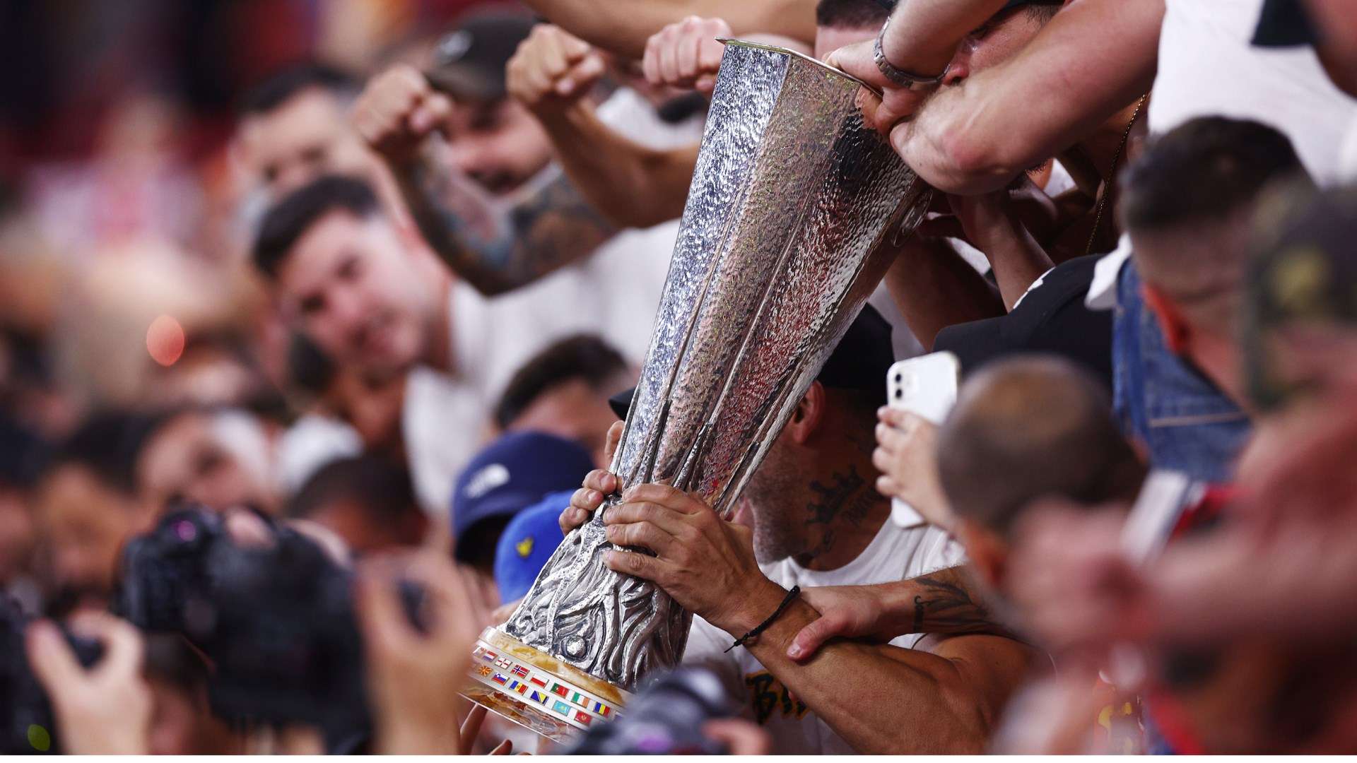 中国移动咪咕与中超联赛达成战略合作新篇章