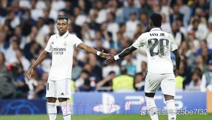 德天空：巴黎皇马关注于帕 拜仁希望续约至2030